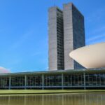 PEC que prevê fim da escala 6×1 pode avançar no Senado